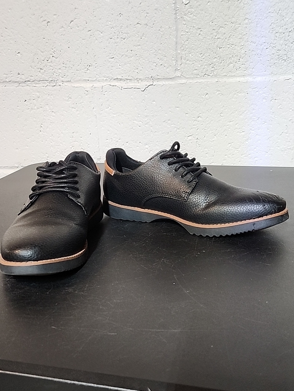 Dr. Scholl's Black Lace-Up Oxfords with Tan Trim